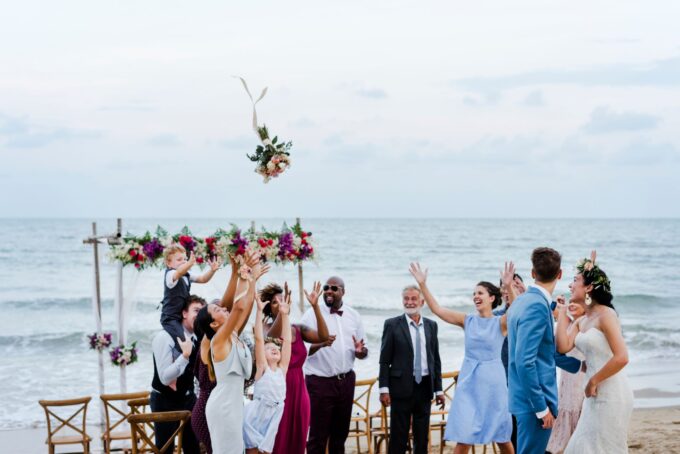 Die perfekte Sommerhochzeit am Wasser