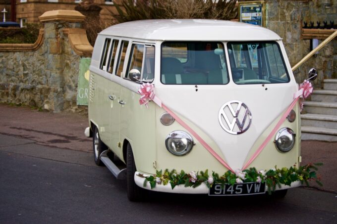 Bunte Accessoires für die Photobooth zur Hochzeit